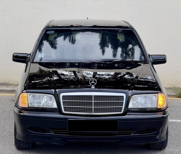 Mercedes C 200 1999, 321,221 km - 2.0 l - Bakı