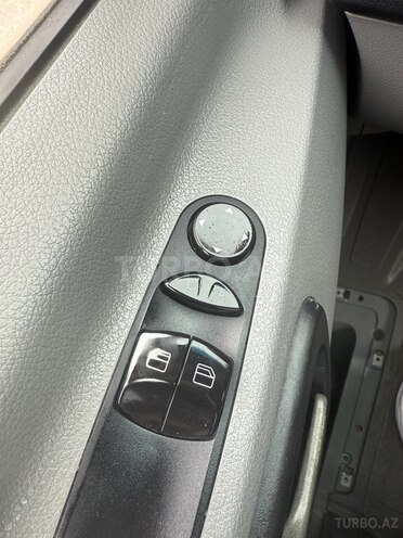 Mercedes Sprinter 313 2008, 183,978 km - 2.2 л - Bakı