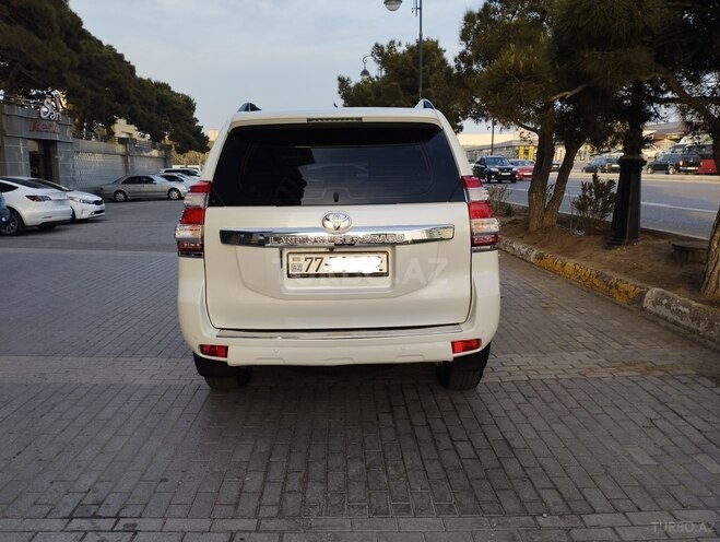 Toyota Land Cruiser Prado 2014, 172,000 km - 2.7 л - Bakı