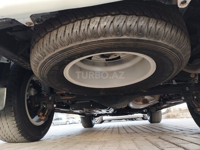 Toyota Land Cruiser Prado 2014, 172,000 km - 2.7 л - Bakı