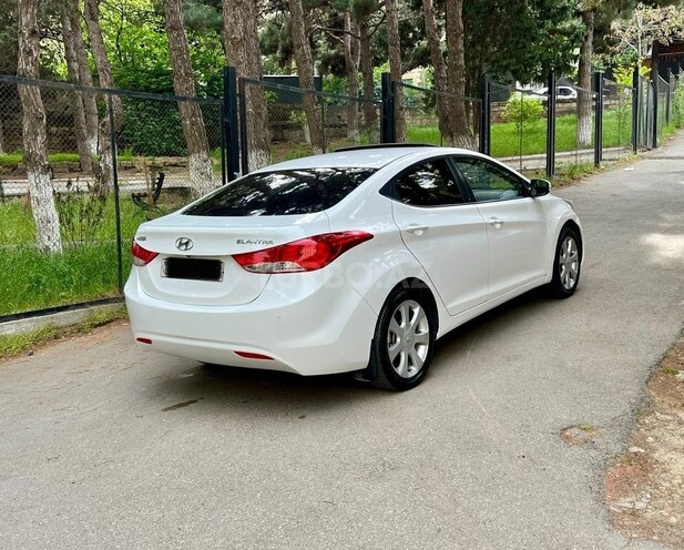 Hyundai Elantra 2013, 214,350 km - 1.8 l - Bakı