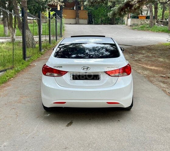 Hyundai Elantra 2013, 214,350 km - 1.8 l - Bakı