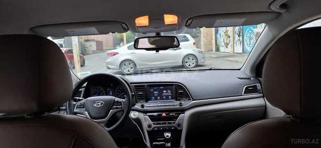 Hyundai Elantra 2016, 223,000 km - 2.0 l - Bakı