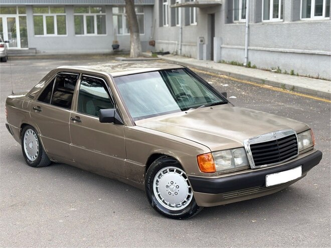 Mercedes 190 1990, 267,800 km - 2.0 l - Bakı