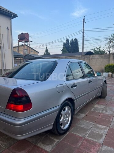 Mercedes C 180 2000, 288,000 km - 1.8 l - Masallı