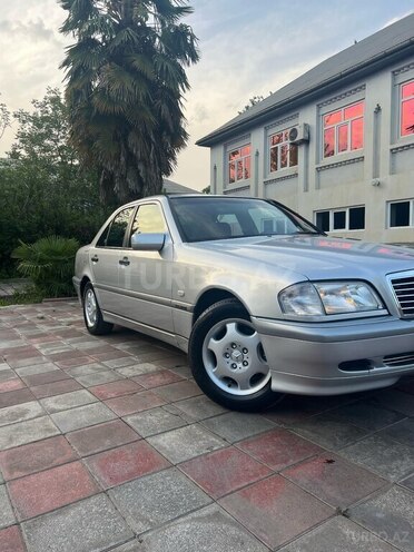 Mercedes C 180 2000, 288,000 km - 1.8 l - Masallı