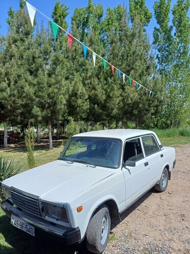 LADA (VAZ) 2107 2002, 89,000 km - 1.7 л - Saatlı