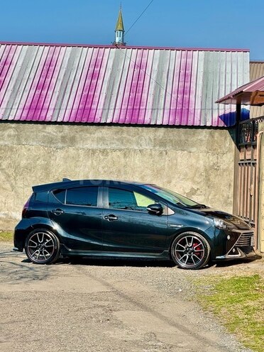 Toyota Aqua 2015, 59,000 km - 1.5 l - Zaqatala