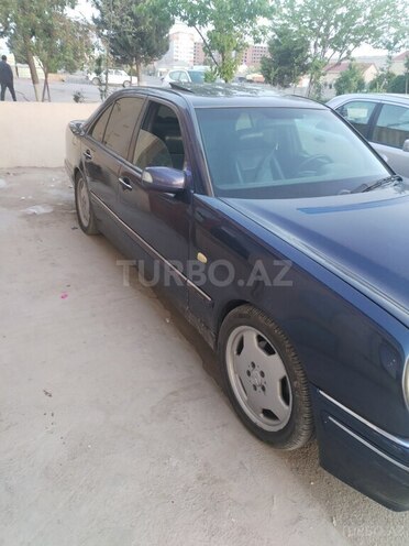 Mercedes E 230 1996, 400,000 km - 2.3 l - Sumqayıt