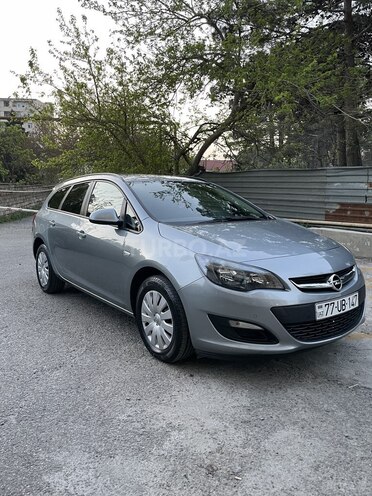 Opel Astra 2015, 140,700 km - 1.6 л - Bakı