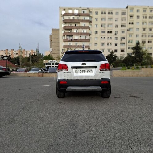 Kia Sorento 2011, 208,000 km - 2.0 l - Bakı