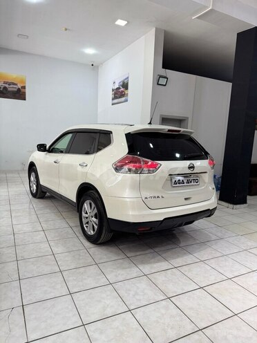 Nissan X-Trail 2014, 215,245 km - 2.5 л - Sumqayıt