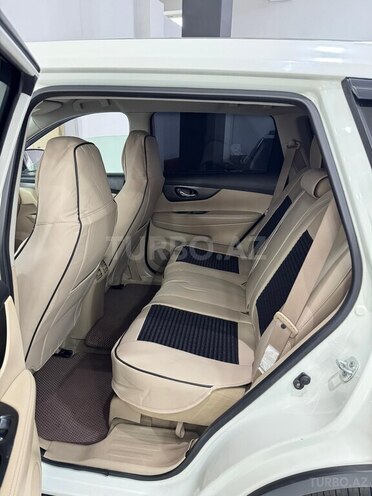 Nissan X-Trail 2014, 215,245 km - 2.5 л - Sumqayıt