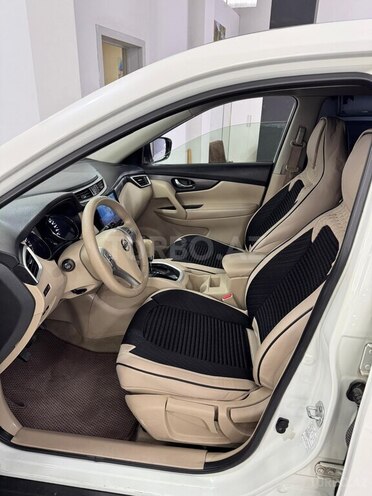 Nissan X-Trail 2014, 215,245 km - 2.5 л - Sumqayıt