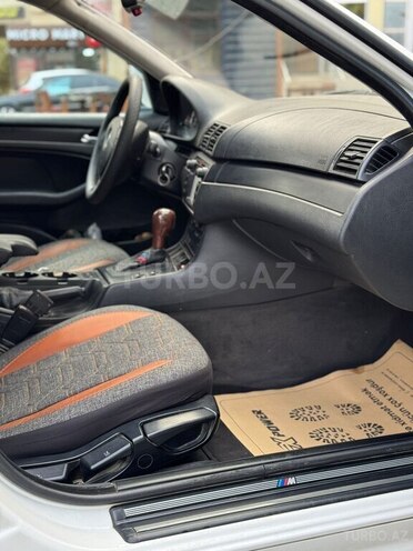 BMW 318 2003, 300,000 km - 2.0 l - Bakı