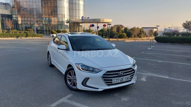 Hyundai Elantra 2017, 72,000 km - 2.0 л - Şəki