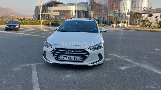 Hyundai Elantra 2017, 72,000 km - 2.0 л - Şəki