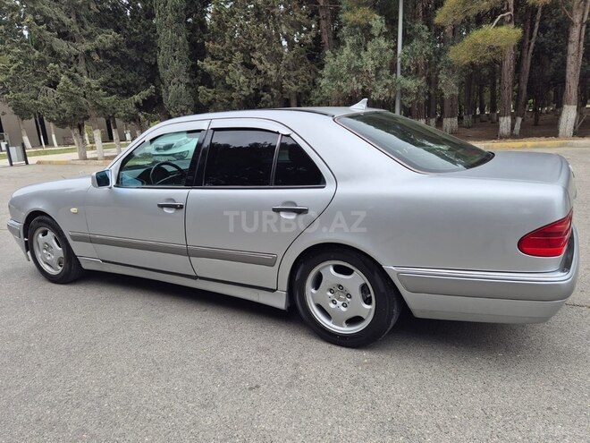 Mercedes E 230 1996, 388,000 km - 2.3 l - Sumqayıt