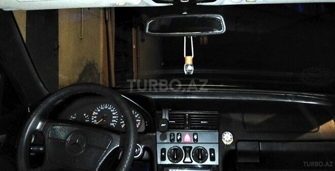 Mercedes C 180 2000, 560,000 km - 1.8 l - Bakı