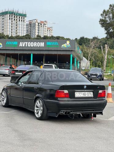 BMW 320 1993, 235,580 km - 2.0 l - Bakı