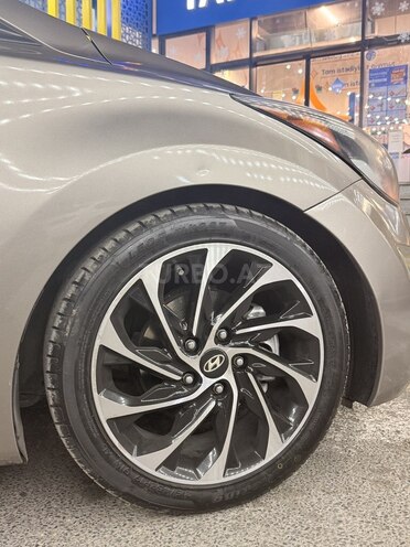 Hyundai Elantra 2014, 241,000 km - 1.8 l - Bakı