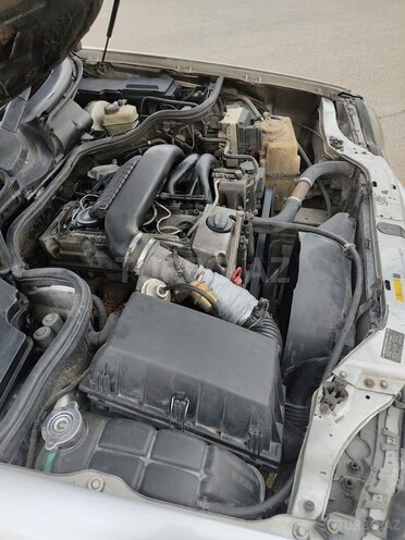 Mercedes E 220 d 1996, 300,000 km - 2.2 l - Neftçala