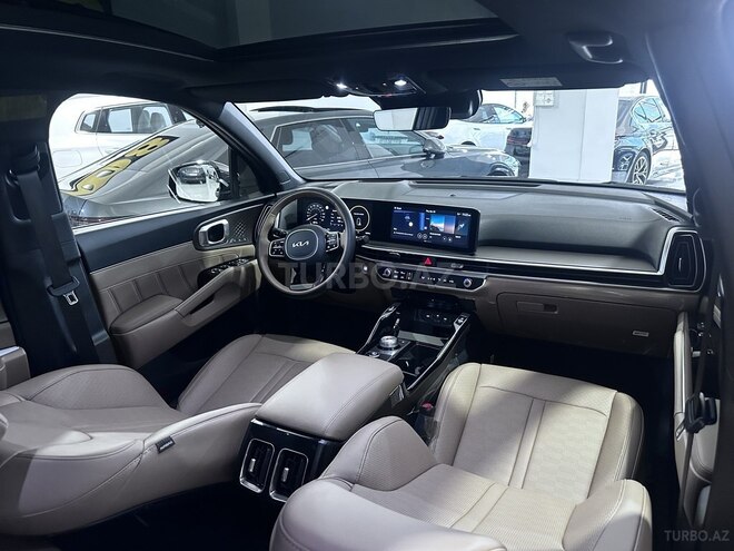 Kia Sorento-23