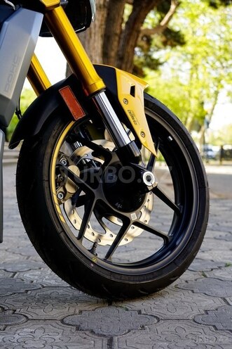 TVS Apache RR 310-16
