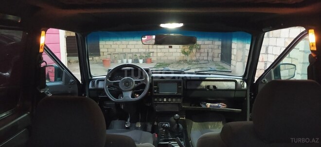 LADA (VAZ) Niva 1999, 180,000 km - 1.7 l - Qusar