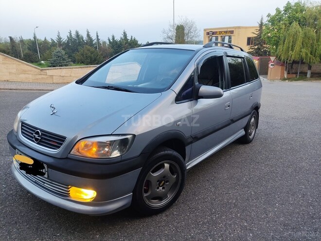 Opel Zafira 1999, 350,000 km - 1.8 л - Qusar