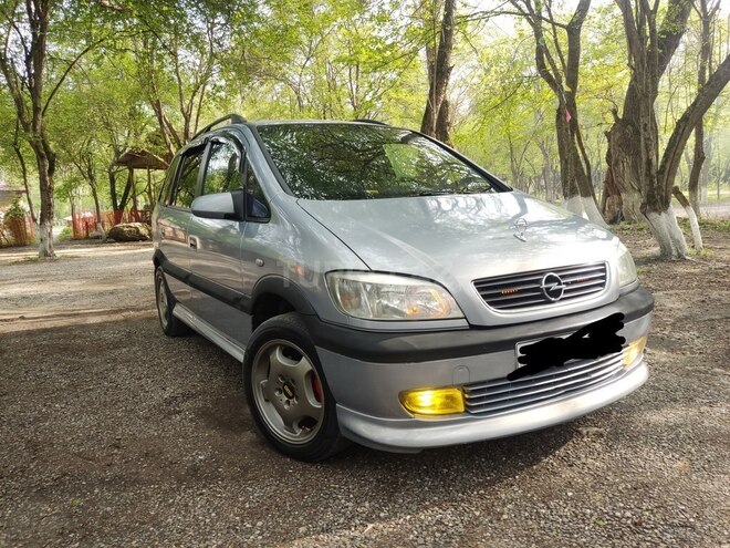 Opel Zafira 1999, 350,000 km - 1.8 л - Qusar