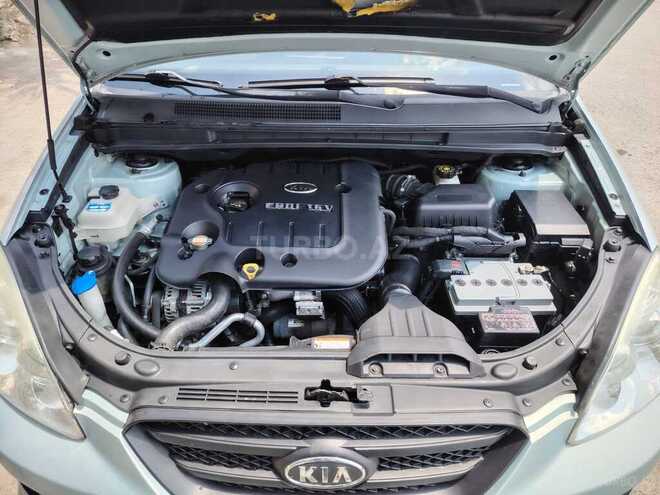 Kia Carens 2007, 250,000 km - 2.0 l - Bakı