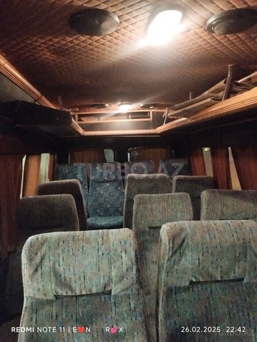 Mercedes Sprinter 208 1996, 250 km - 2.2 l - Qazax