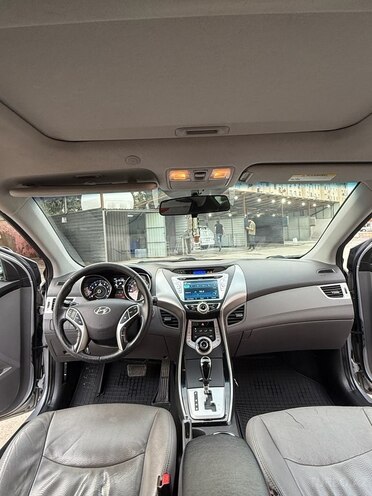 Hyundai Elantra 2012, 163,268 km - 1.8 l - Sumqayıt