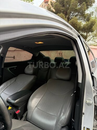Hyundai Elantra 2012, 163,268 km - 1.8 l - Sumqayıt