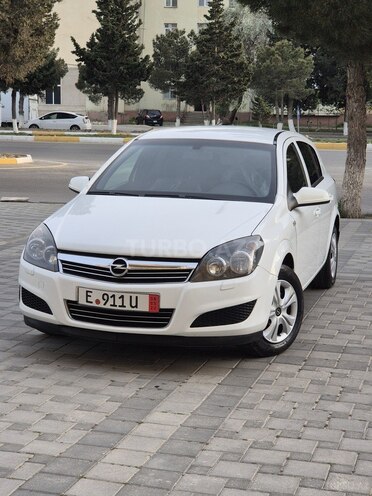 Opel Astra 2009, 210,300 km - 1.4 l - Sumqayıt
