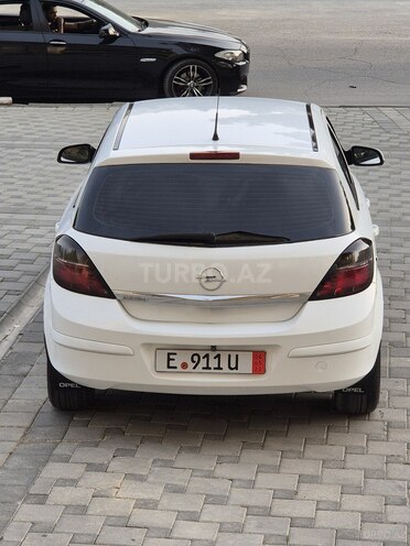 Opel Astra 2009, 210,300 km - 1.4 l - Sumqayıt