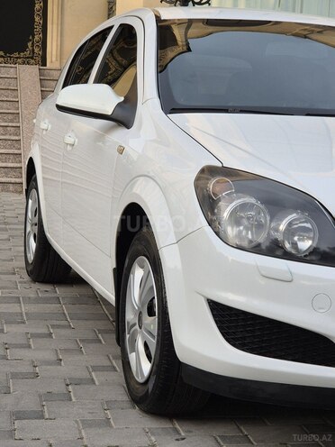 Opel Astra 2009, 210,300 km - 1.4 l - Sumqayıt