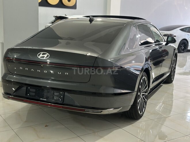 Hyundai Grandeur-8