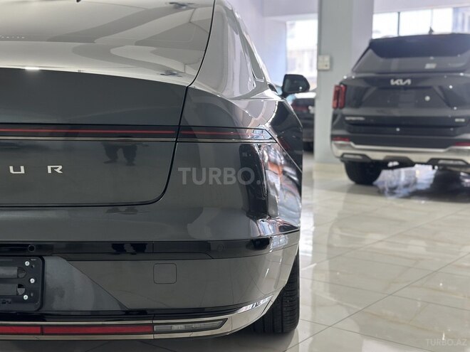 Hyundai Grandeur-10