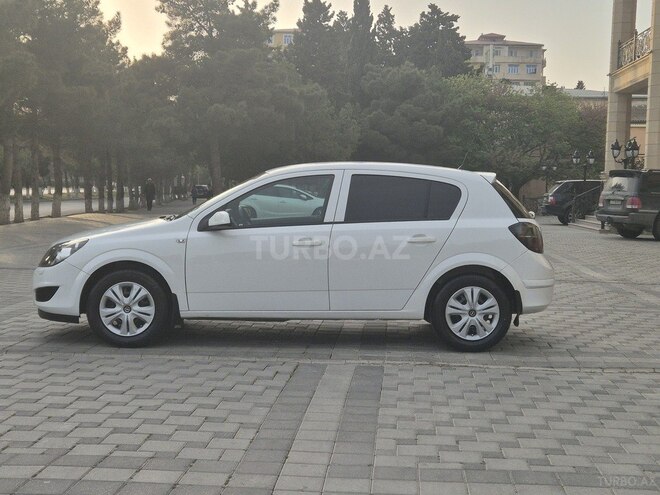 Opel Astra 2009, 210,300 km - 1.4 l - Sumqayıt