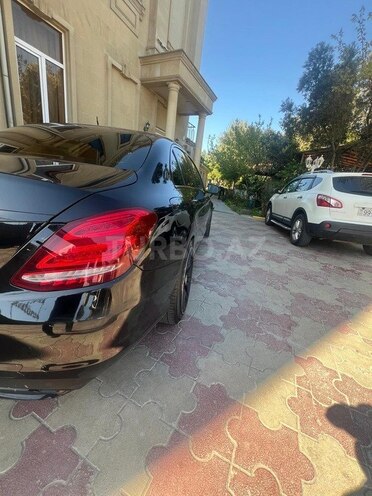 Mercedes C 220 d 2017, 144,000 km - 2.2 l - Bakı