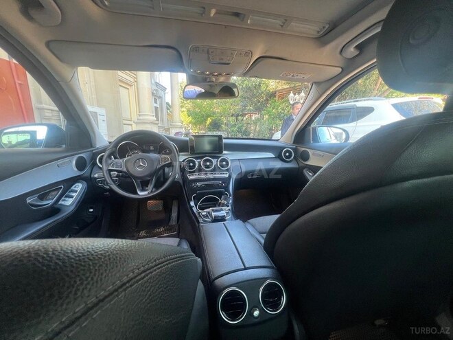 Mercedes C 220 d 2017, 144,000 km - 2.2 l - Bakı