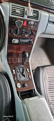 Mercedes E 230 1996, 626,185 km - 2.3 l - Sabirabad