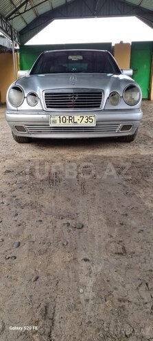 Mercedes E 230 1996, 626,185 km - 2.3 l - Sabirabad