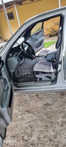 Mercedes E 230 1996, 626,185 km - 2.3 l - Sabirabad