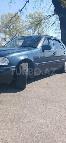 Mercedes C 180 1995, 256,563 km - 1.8 л - Qəbələ