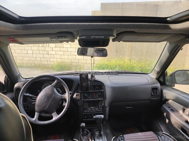 Nissan Pathfinder 1998, 180,000 km - 3.3 l - Bakı