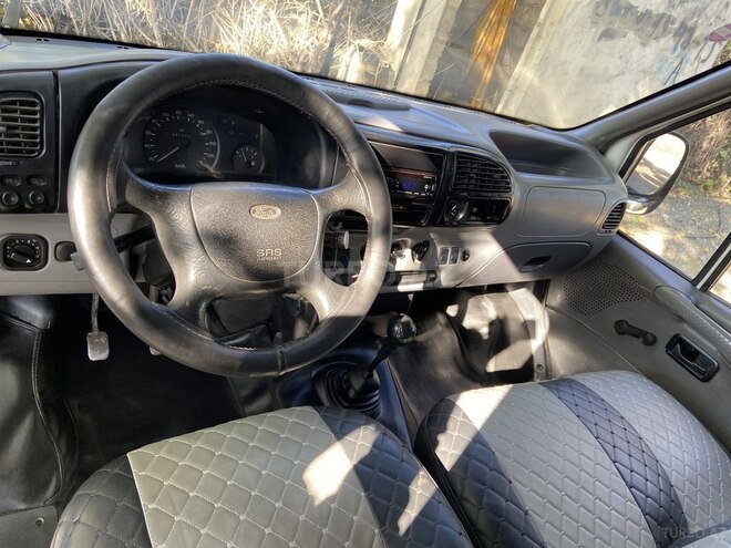 Ford Transit 1999, 690,000 km - 2.5 l - Şabran
