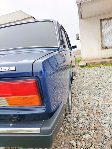 LADA (VAZ) 2107 2009, 98,000 km - 1.6 л - Saatlı